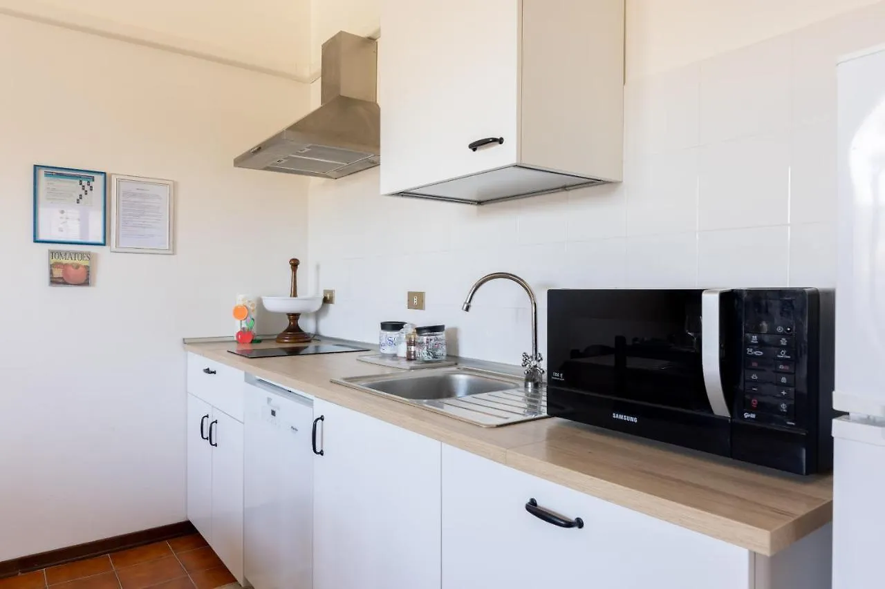 Residenza Pardini - Free Parking & Smart Tv Lucca Apartment